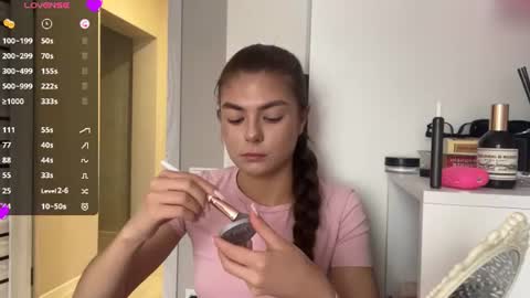 Sophia online show from June 17, 8:17 am