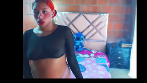 Snapshot of brytanysquirrt chatting on October 3, 2:14 pm brytanysquirrt online show from October 3, 2:14 pm