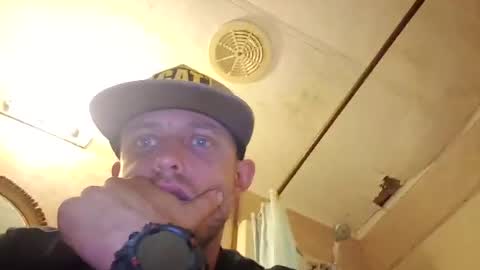 bspells58 online show from June 19, 8:29 am