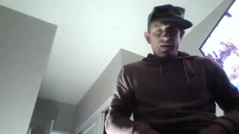 Snapshot of btownstud chatting on February 22, 5:55 pm btownstud online show from February 22, 5:55 pm