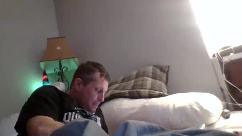 Snapshot of btownstud chatting on March 5, 4:58 pm btownstud online show from March 5, 4:58 pm