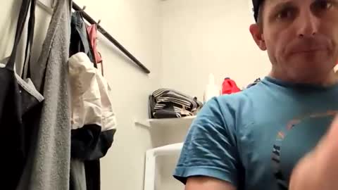 Snapshot of btownstud chatting on March 23, 10:36 pm btownstud online show from March 23, 10:36 pm