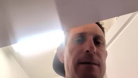 Snapshot of btownstud chatting on April 4, 6:16 pm btownstud online show from April 4, 6:16 pm