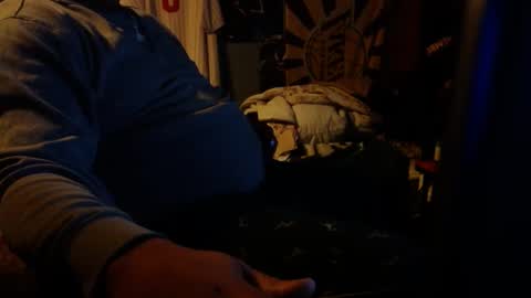 Snapshot of bubbasmalls chatting on December 24, 9:50 am Bubba Smalls online show from December 24, 9:50 am