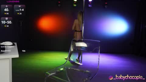 Bubble  gum  online show from November 22, 8:52 pm