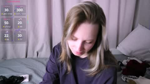 Snapshot of bubblebbb chatting on February 18, 4:19 am Sabrina online show from February 18, 4:19 am