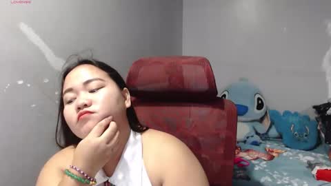 Snapshot of bubblebuttpinay chatting on May 6, 1:03 am Sunshine online show from May 6, 1:03 am