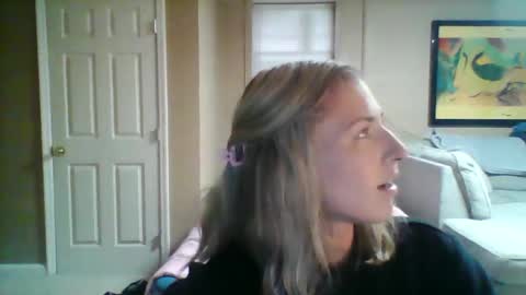 Snapshot of bubblesxxx615xxx601 chatting on February 3, 9:53 pm bubbles online show from February 3, 9:53 pm