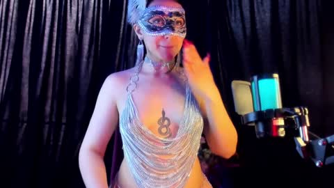 BubbleJereth online show from December 19, 2:24 pm