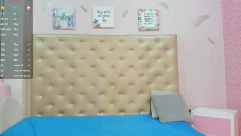 Snapshot of bubblex_ chatting on June 30, 12:28 pm online show from June 30, 12:28 pm