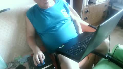 Snapshot of bubumaci53 chatting on February 28, 3:15 pm bubumaci53 online show from February 28, 3:15 pm