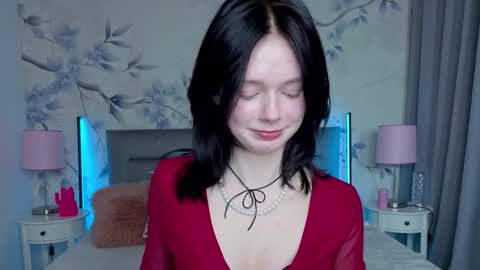 Leona online show from March 3, 10:04 pm