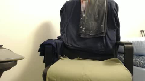 Snapshot of buckwheat71 chatting on March 12, 12:11 pm buckwheat71 online show from March 12, 12:11 pm