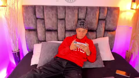 Snapshot of buda_cataleya chatting on April 22, 11:34 am buda cataleya online show from April 22, 11:34 am