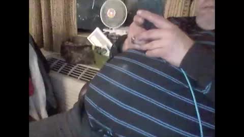 Snapshot of buddyluvzumore chatting on February 1, 4:03 am buddyluvzumore online show from February 1, 4:03 am