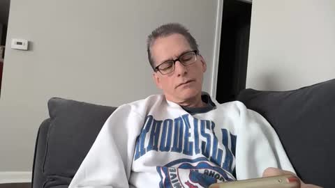 Snapshot of budman004 chatting on February 1, 4:16 pm budman004 online show from February 1, 4:16 pm