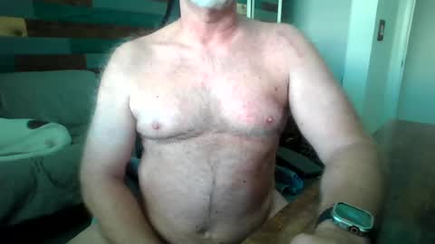 Snapshot of budnsocalii chatting on July 2, 6:14 pm Bud online show from July 2, 6:14 pm