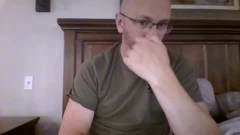 Snapshot of bueff chatting on May 19, 8:48 pm bueff online show from May 19, 8:48 pm