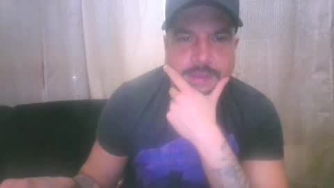 Snapshot of buffalonydude2 chatting on September 12, 1:06 am BuffaloNYDude online show from September 12, 1:06 am