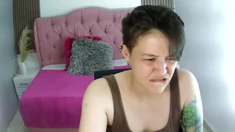 bug2025 online show from February 3, 2:53 am