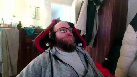 Snapshot of buhalteris chatting on February 19, 11:39 am Lukas online show from February 19, 11:39 am