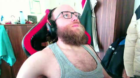 Snapshot of buhalteris chatting on May 31, 10:33 am Lukas online show from May 31, 10:33 am