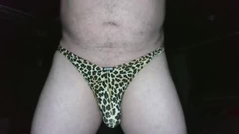 Snapshot of bulge1889 chatting on October 9, 5:05 am  Mark online show from October 9, 5:05 am