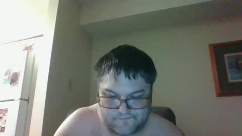 bulldoggie4669 online show from April 8, 12:43 am