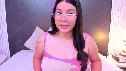 Snapshot of bumyrose chatting on February 6, 4:17 am BumyRose online show from February 6, 4:17 am