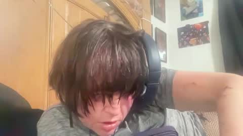 Snapshot of bunbunninjaz chatting on December 27, 3:20 am bunbunninjaz online show from December 27, 3:20 am