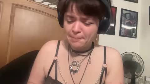 Snapshot of bunbunninjaz chatting on January 5, 1:03 am bunbunninjaz online show from January 5, 1:03 am