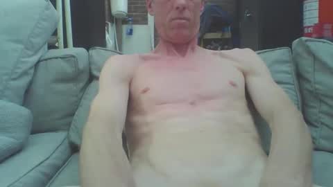 Snapshot of bundy2016 chatting on April 26, 2:37 pm Dutch cock online show from April 26, 2:37 pm