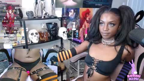 Snapshot of bunniikimi chatting on September 15, 1:33 pm Bunnii Kimi online show from September 15, 1:33 pm