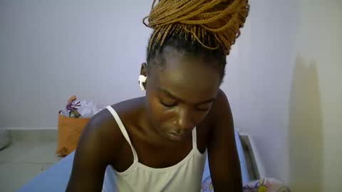 bunny_bliss1 online show from May 20, 1:01 am