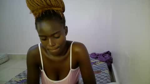 bunny_bliss1 online show from May 24, 7:08 pm