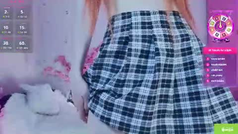 Snapshot of bunny_gaze chatting on June 27, 1:39 pm Kira online show from June 27, 1:39 pm