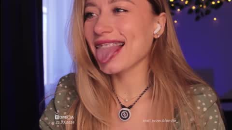 B U N N Y online show from March 21, 3:33 am