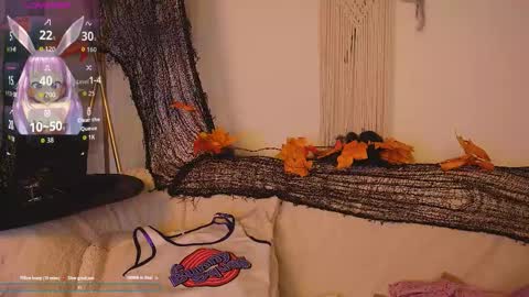 Snapshot of bunnycute_shy chatting on October 31, 2:29 pm 30 Off online show from October 31, 2:29 pm