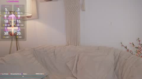 Snapshot of bunnycute_shy chatting on November 27, 1:57 pm 30 Off online show from November 27, 1:57 pm