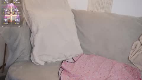 Snapshot of bunnycute_shy chatting on February 9, 3:05 pm 30 Off online show from February 9, 3:05 pm