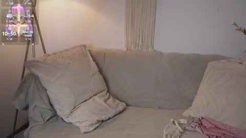 Snapshot of bunnycute_shy chatting on March 25, 12:33 pm 30 Off online show from March 25, 12:33 pm