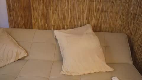 Snapshot of bunnycute_shy chatting on April 21, 12:44 pm 30 Off online show from April 21, 12:44 pm