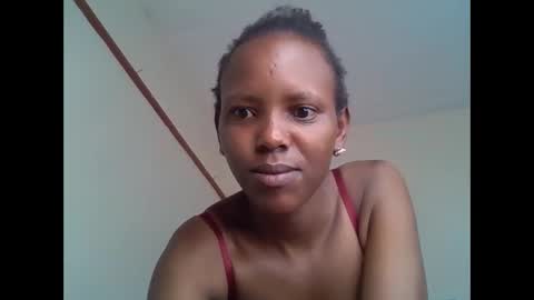 Snapshot of bunnydiva_ chatting on October 5, 6:45 am bunnydiva_ online show from October 5, 6:45 am