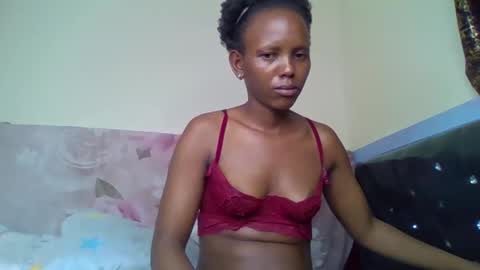 Snapshot of bunnydiva_ chatting on October 19, 4:51 pm bunnydiva_ online show from October 19, 4:51 pm