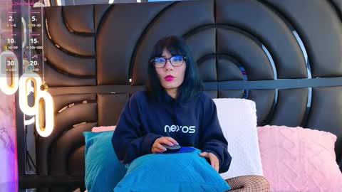 Bunny online show from November 29, 11:35 am