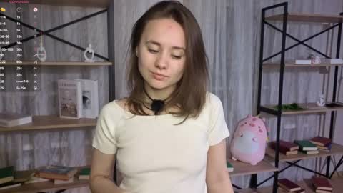 Lizy online show from May 5, 8:28 pm