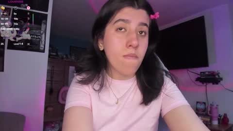 Jess online show from February 22, 7:01 pm