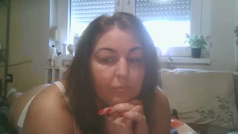 Snapshot of bunyoka1981 chatting on December 1, 11:04 am babuska1981 online show from December 1, 11:04 am