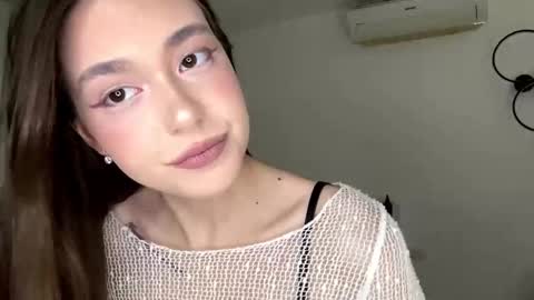 Nica online show from February 16, 7:04 am