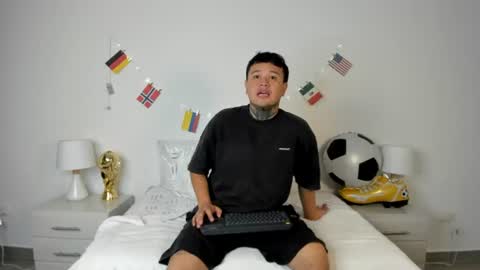 Nova and Sammy online show from June 13, 11:08 am